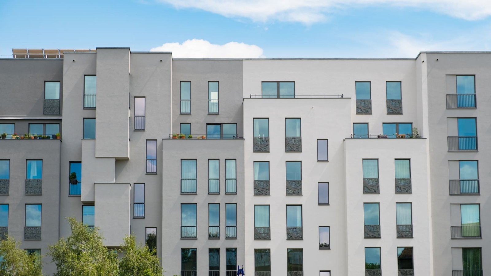 empresa especializada em Pintura de Fachadas em Prédios e Condomínios.